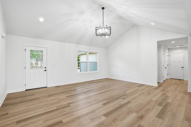 508 W Beaver Street, Morocco, IN 47963