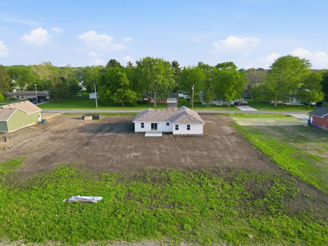508 W Beaver Street, Morocco, IN 47963