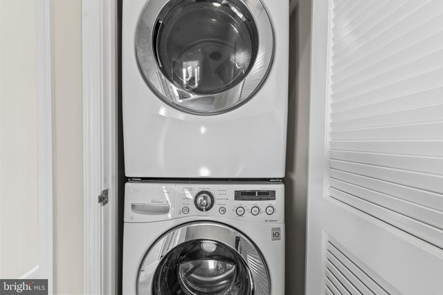 7933 TRAILVIEW XING, Glen Burnie, MD 21060