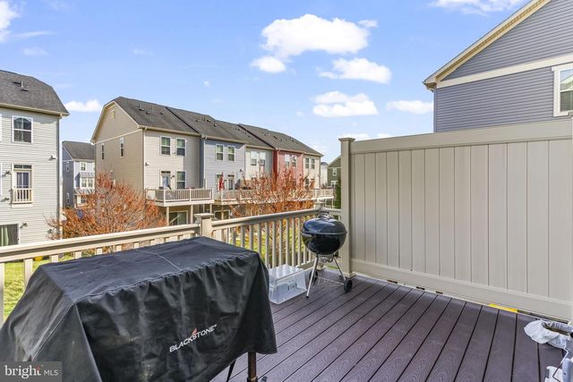 7933 TRAILVIEW XING, Glen Burnie, MD 21060