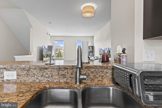 7933 TRAILVIEW XING, Glen Burnie, MD 21060