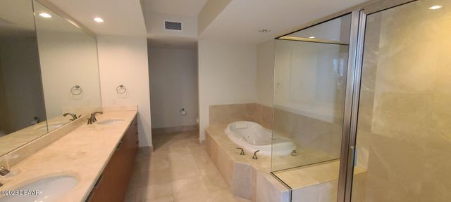 241 Riverside Dr Unit 308, Holly Hill, FL 32117