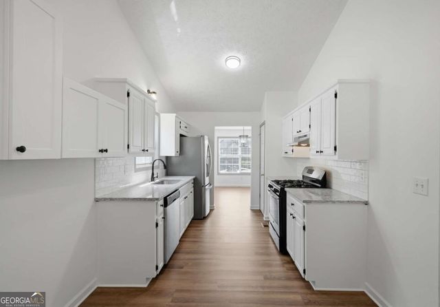 3989 Courtlin Cove NW, Lilburn, GA 30047