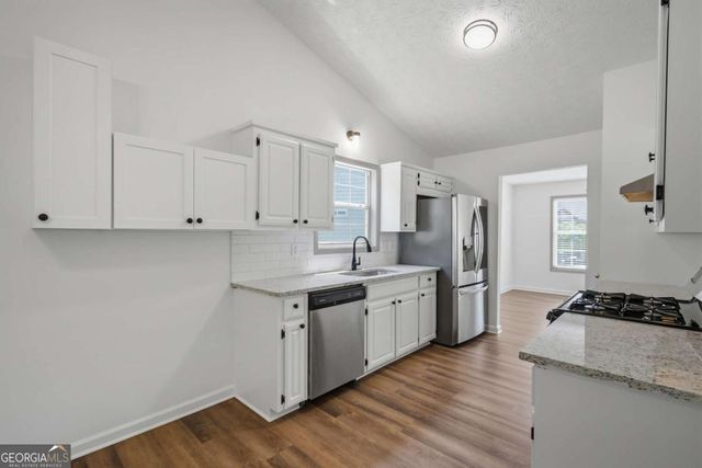 3989 Courtlin Cove NW, Lilburn, GA 30047