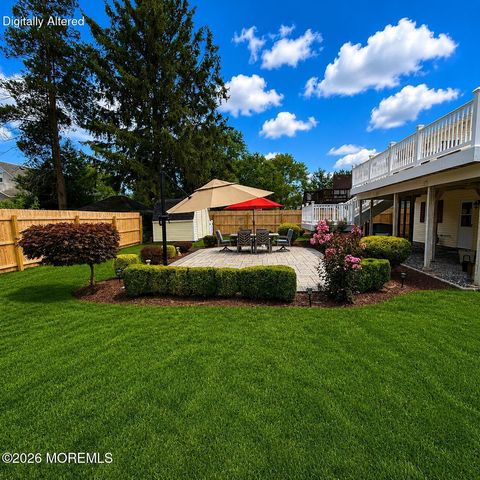 565 Sumner Avenue, Belford, NJ 07718