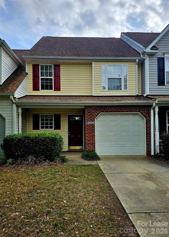 10609 Fuller Ridge Circle, Charlotte, NC 28270