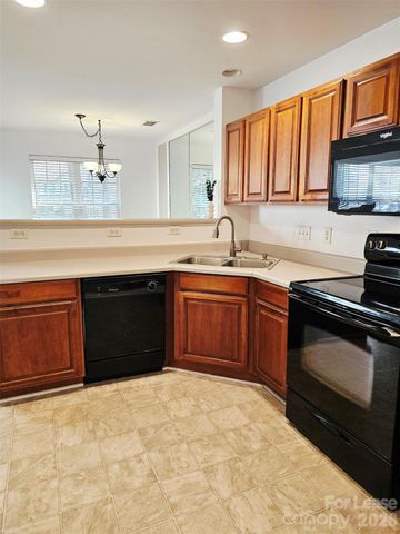 10609 Fuller Ridge Circle, Charlotte, NC 28270