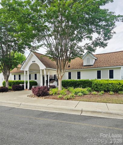 10609 Fuller Ridge Circle, Charlotte, NC 28270