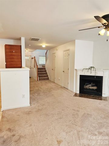 10609 Fuller Ridge Circle, Charlotte, NC 28270