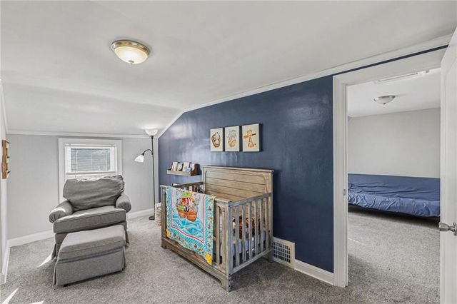 921 MANOR Road, Independence, MO 64055