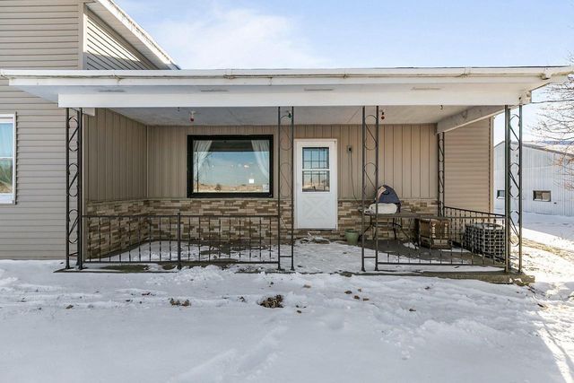 W1991 E River Road, Berlin, WI 54923