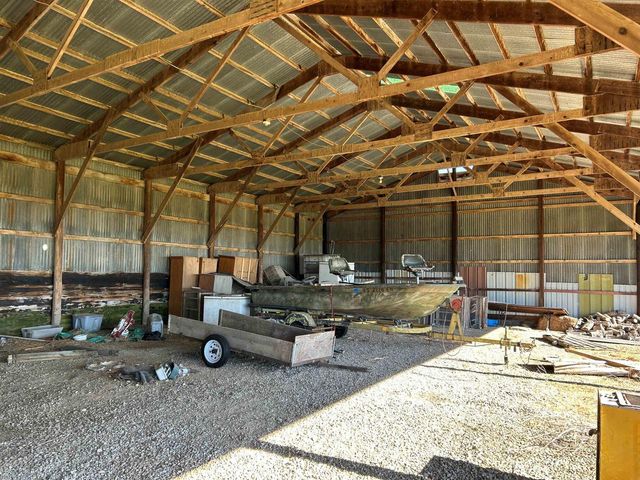 W1991 E River Road, Berlin, WI 54923