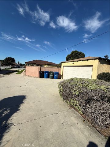 8762 8764 La Salle, Cypress, CA 90630