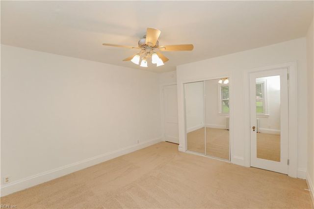 6049 Lake Terrace CIR, Norfolk, VA 23502