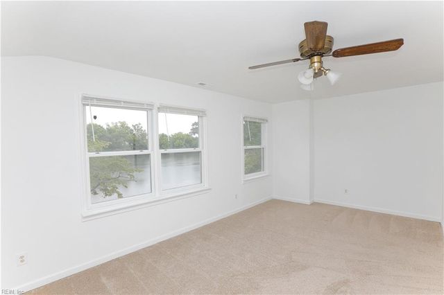 6049 Lake Terrace CIR, Norfolk, VA 23502