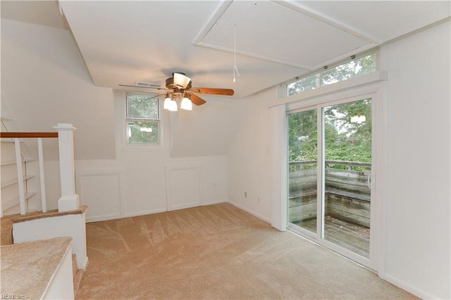 6049 Lake Terrace CIR, Norfolk, VA 23502