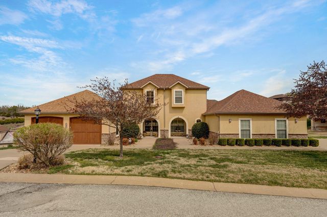 145 N Tuscany Drive, Hollister, MO 65672