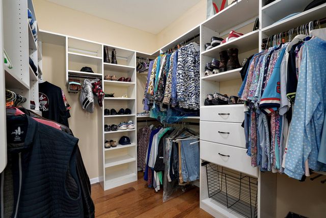 145 N Tuscany Drive, Hollister, MO 65672