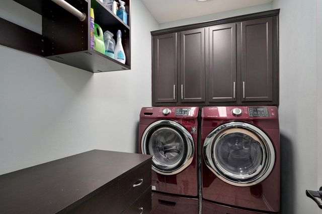 145 N Tuscany Drive, Hollister, MO 65672