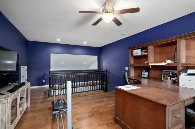 145 N Tuscany Drive, Hollister, MO 65672