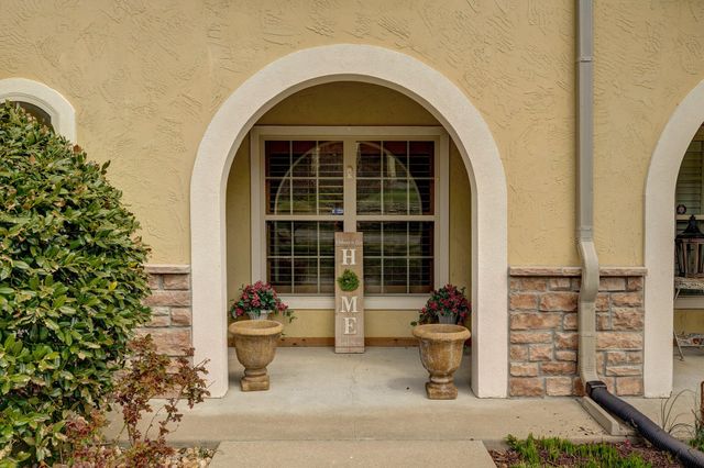 145 N Tuscany Drive, Hollister, MO 65672