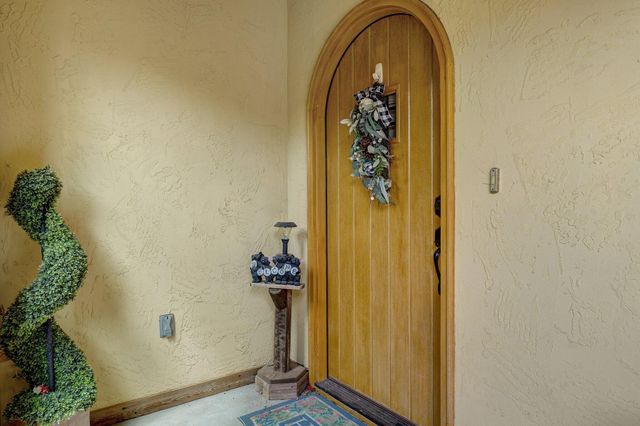 145 N Tuscany Drive, Hollister, MO 65672