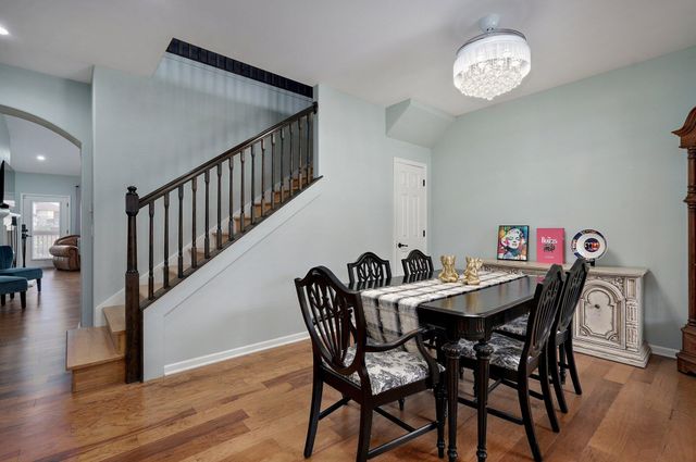 145 N Tuscany Drive, Hollister, MO 65672