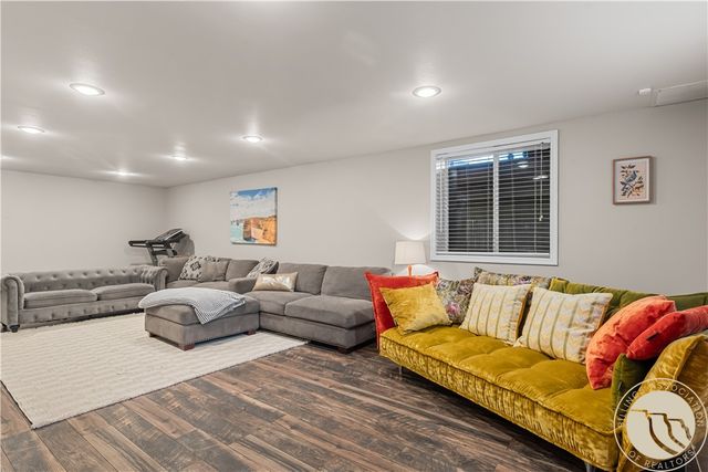 1090 Strawberry Avenue, Billings, MT 59105