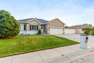 1090 Strawberry Avenue, Billings, MT 59105