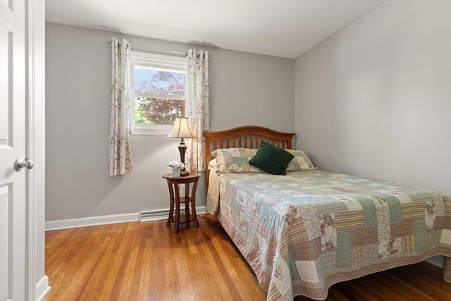 1 Myrtle Ave, Westford, MA 01886