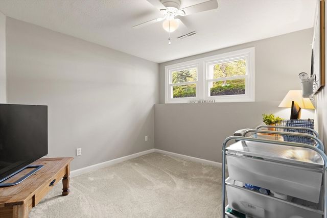 1 Myrtle Ave, Westford, MA 01886