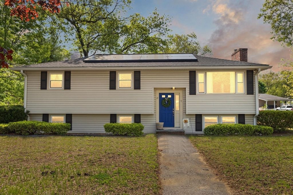 1 Myrtle Ave, Westford, MA 01886