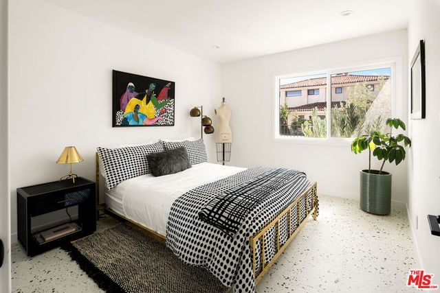 1926 N Crescent Heights Boulevard, Los Angeles, CA 90069