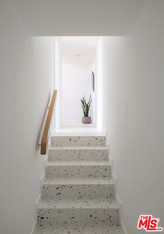 1926 N Crescent Heights Boulevard, Los Angeles, CA 90069