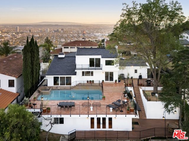 1926 N Crescent Heights Boulevard, Los Angeles, CA 90069