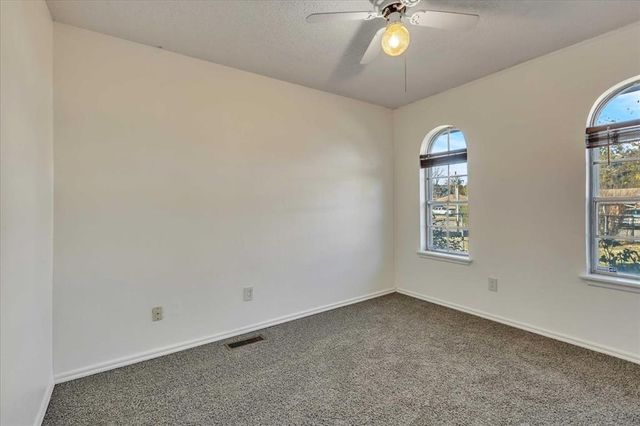 203 Kimberly Lane, Yukon, OK 73099