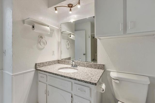 203 Kimberly Lane, Yukon, OK 73099