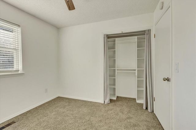 203 Kimberly Lane, Yukon, OK 73099