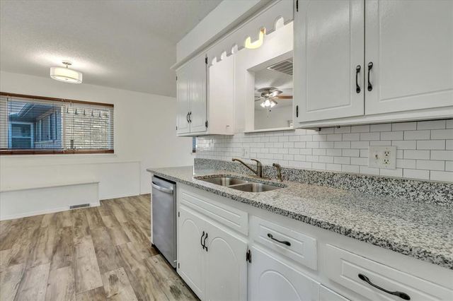 203 Kimberly Lane, Yukon, OK 73099