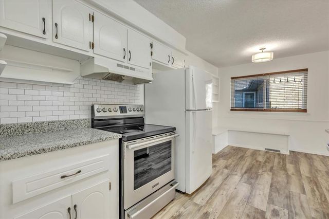 203 Kimberly Lane, Yukon, OK 73099