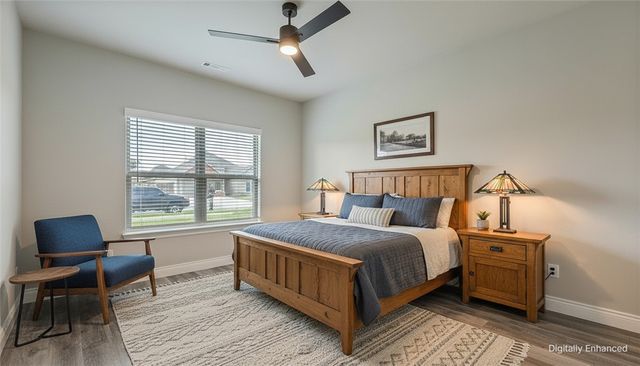 1031 Pebble Pass, Centerton, AR 72719