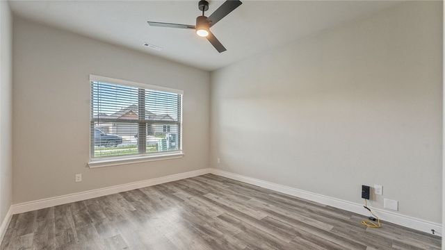 1031 Pebble Pass, Centerton, AR 72719