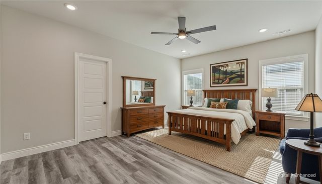 1031 Pebble Pass, Centerton, AR 72719