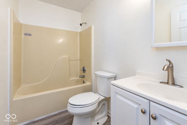 3926 Bonn Drive, Indianapolis, IN 46228