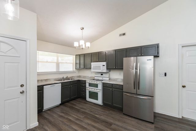 3926 Bonn Drive, Indianapolis, IN 46228