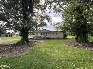 372 Jackson Lane, Mountain City, TN 37683