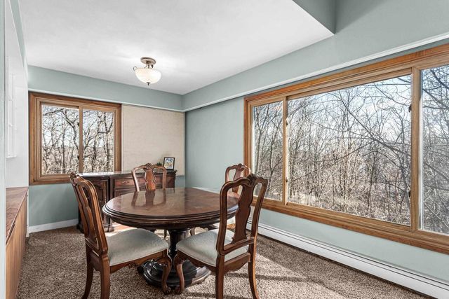 1301 Gartland Avenue, Janesville, WI 53548