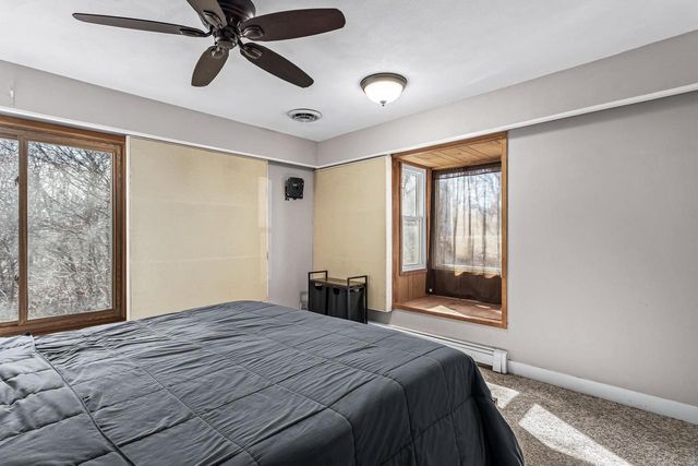 1301 Gartland Avenue, Janesville, WI 53548