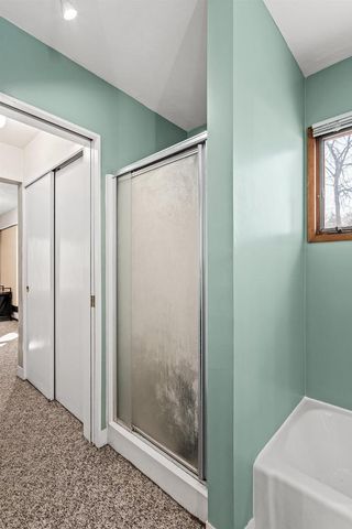 1301 Gartland Avenue, Janesville, WI 53548