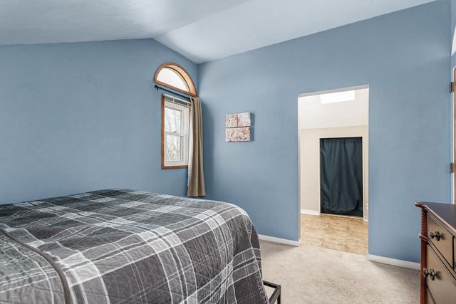 1301 Gartland Avenue, Janesville, WI 53548